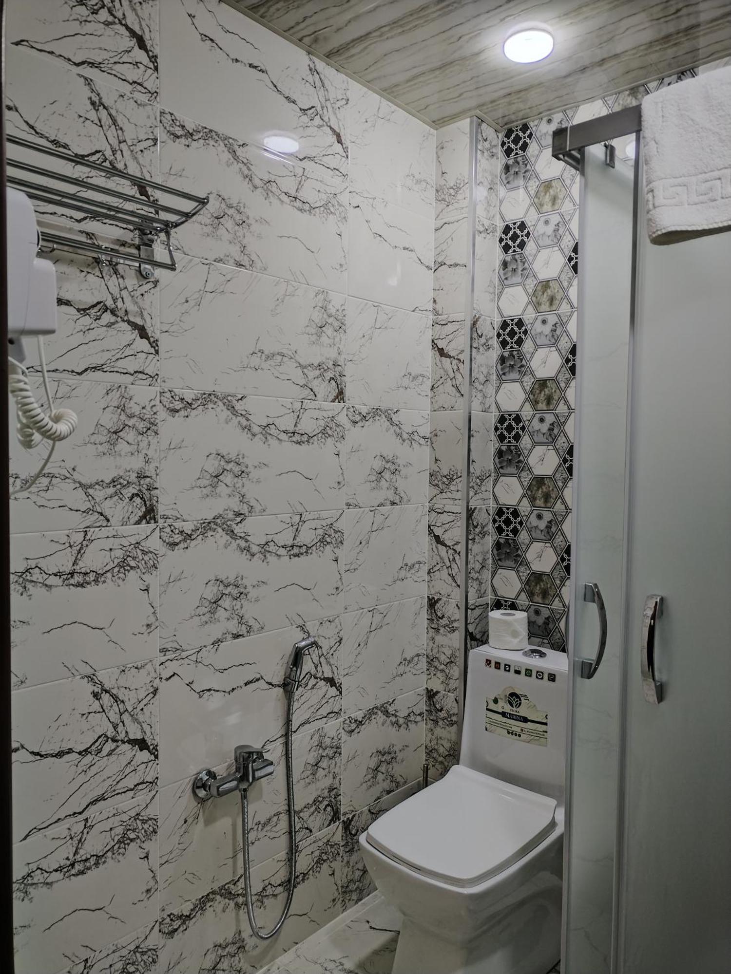 Pera Hotel Bakoe Buitenkant foto