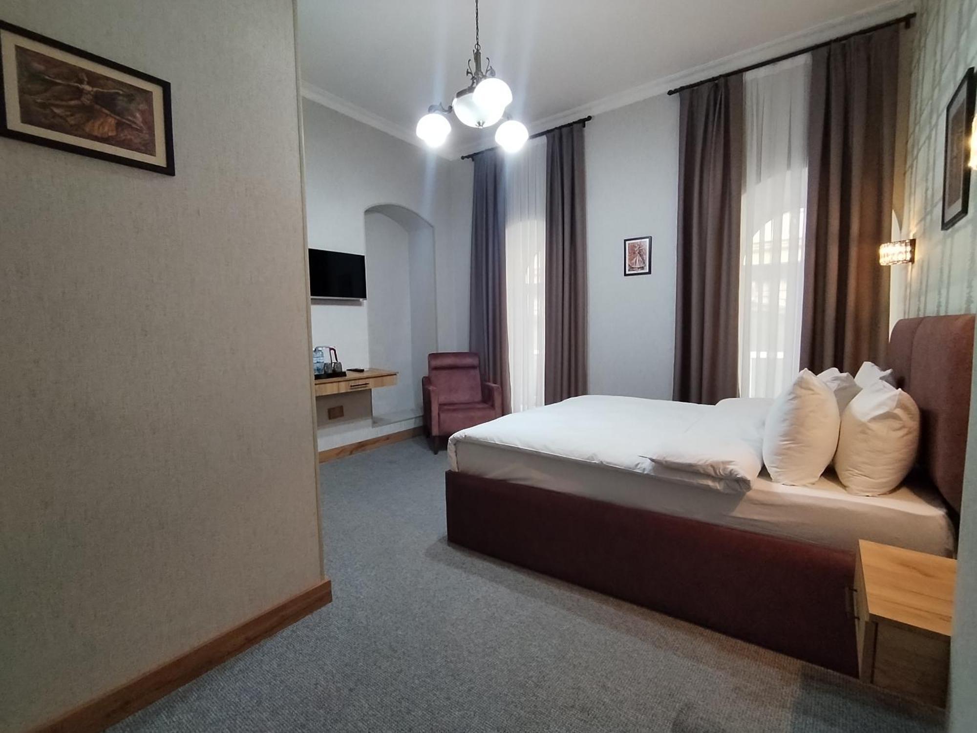 Pera Hotel Bakoe Buitenkant foto